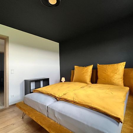Stay Nice Apartments Dorfen Naehe Muenchen Jacuzzi Grillkota 75 Zoll Tv Dış mekan fotoğraf