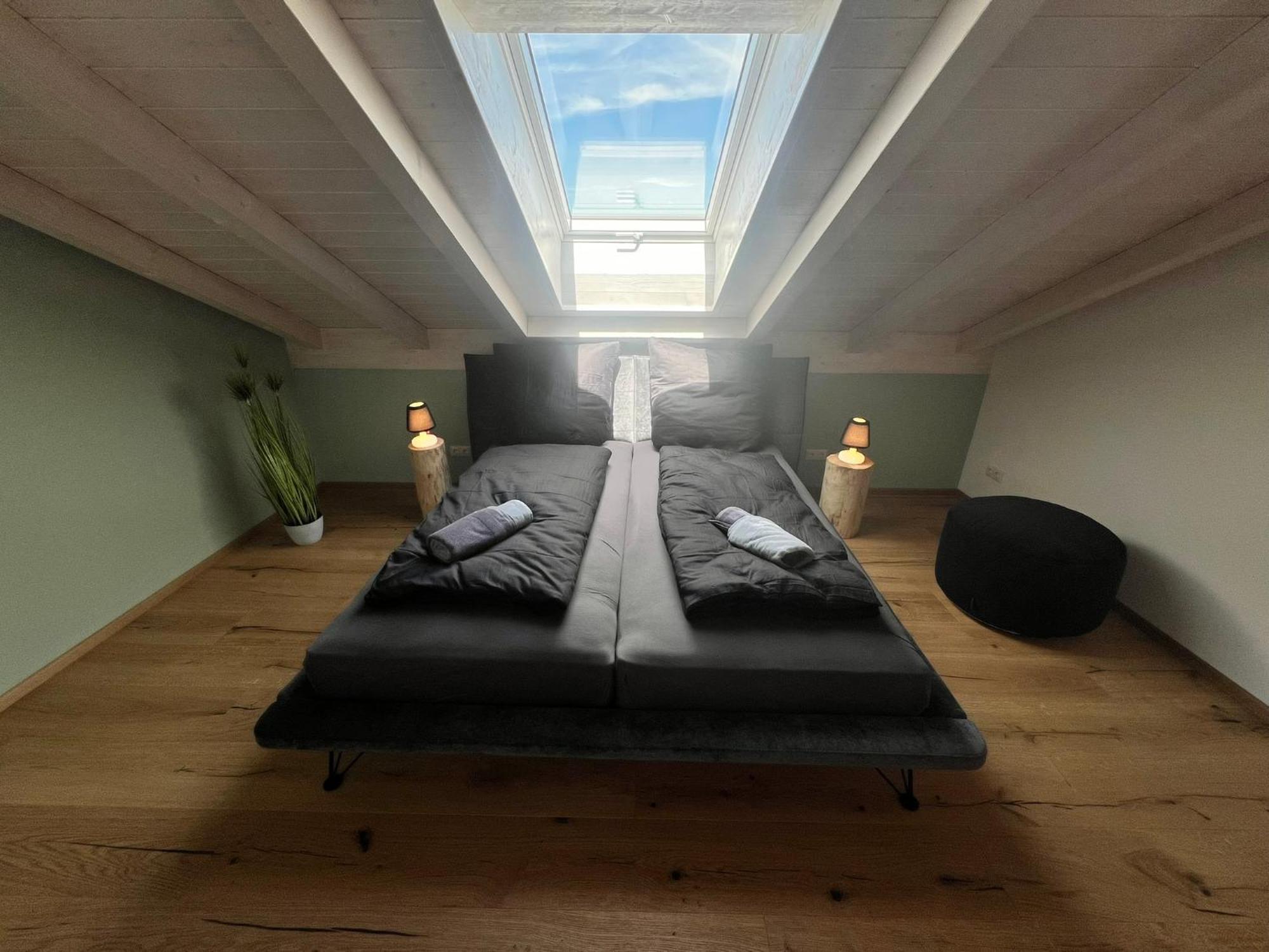 Stay Nice Apartments Dorfen Naehe Muenchen Jacuzzi Grillkota 75 Zoll Tv Dış mekan fotoğraf