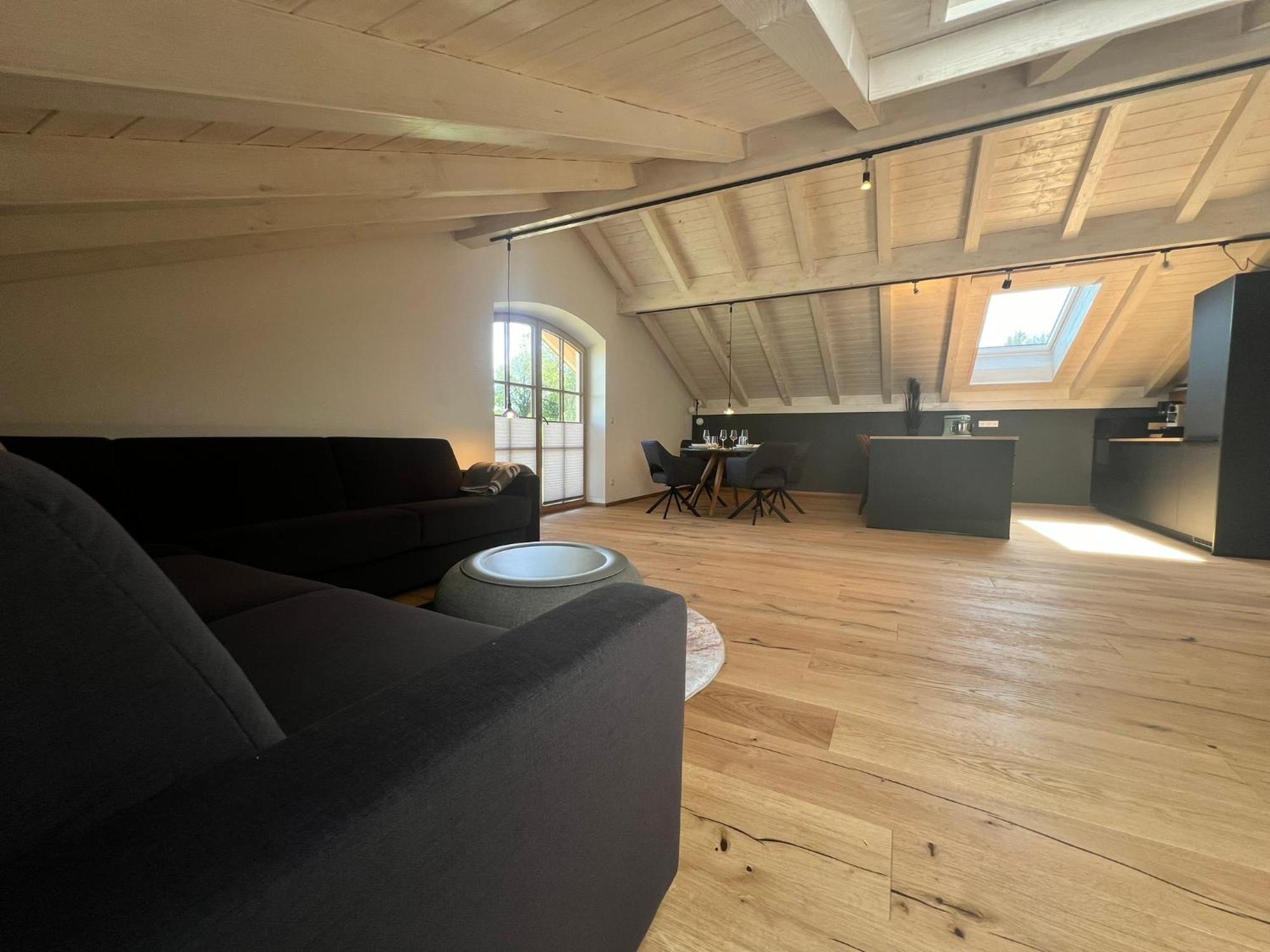 Stay Nice Apartments Dorfen Naehe Muenchen Jacuzzi Grillkota 75 Zoll Tv Dış mekan fotoğraf