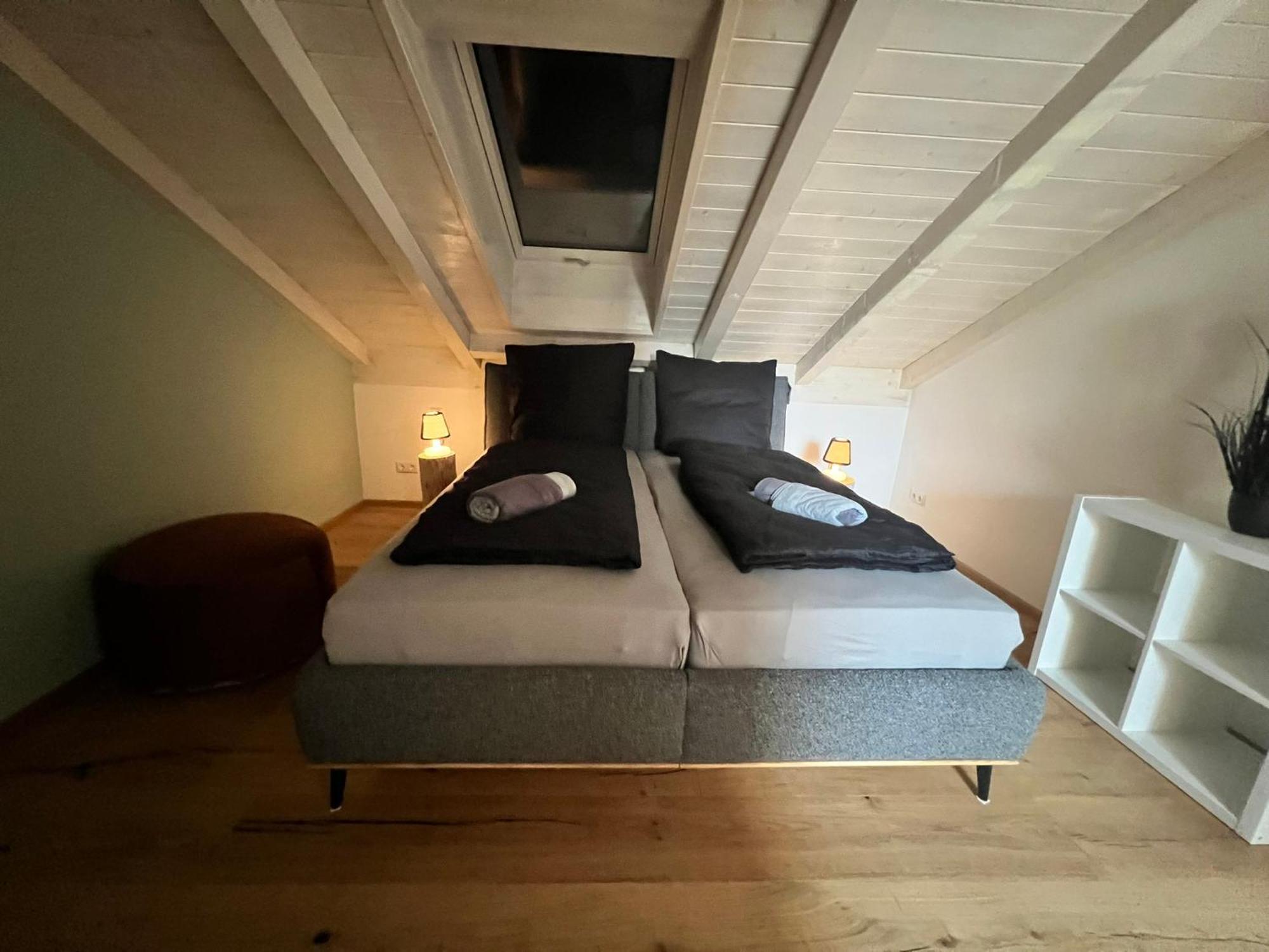 Stay Nice Apartments Dorfen Naehe Muenchen Jacuzzi Grillkota 75 Zoll Tv Dış mekan fotoğraf