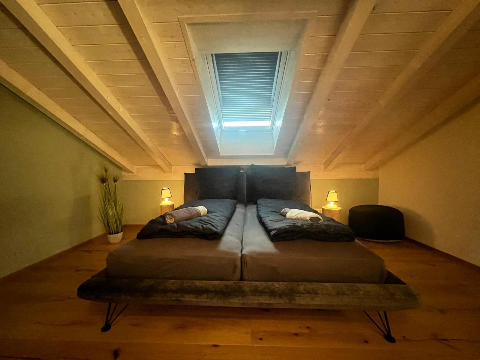 Stay Nice Apartments Dorfen Naehe Muenchen Jacuzzi Grillkota 75 Zoll Tv Dış mekan fotoğraf